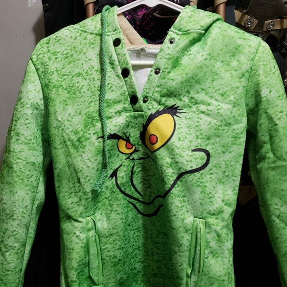 Tops - Womens grinch hoodie